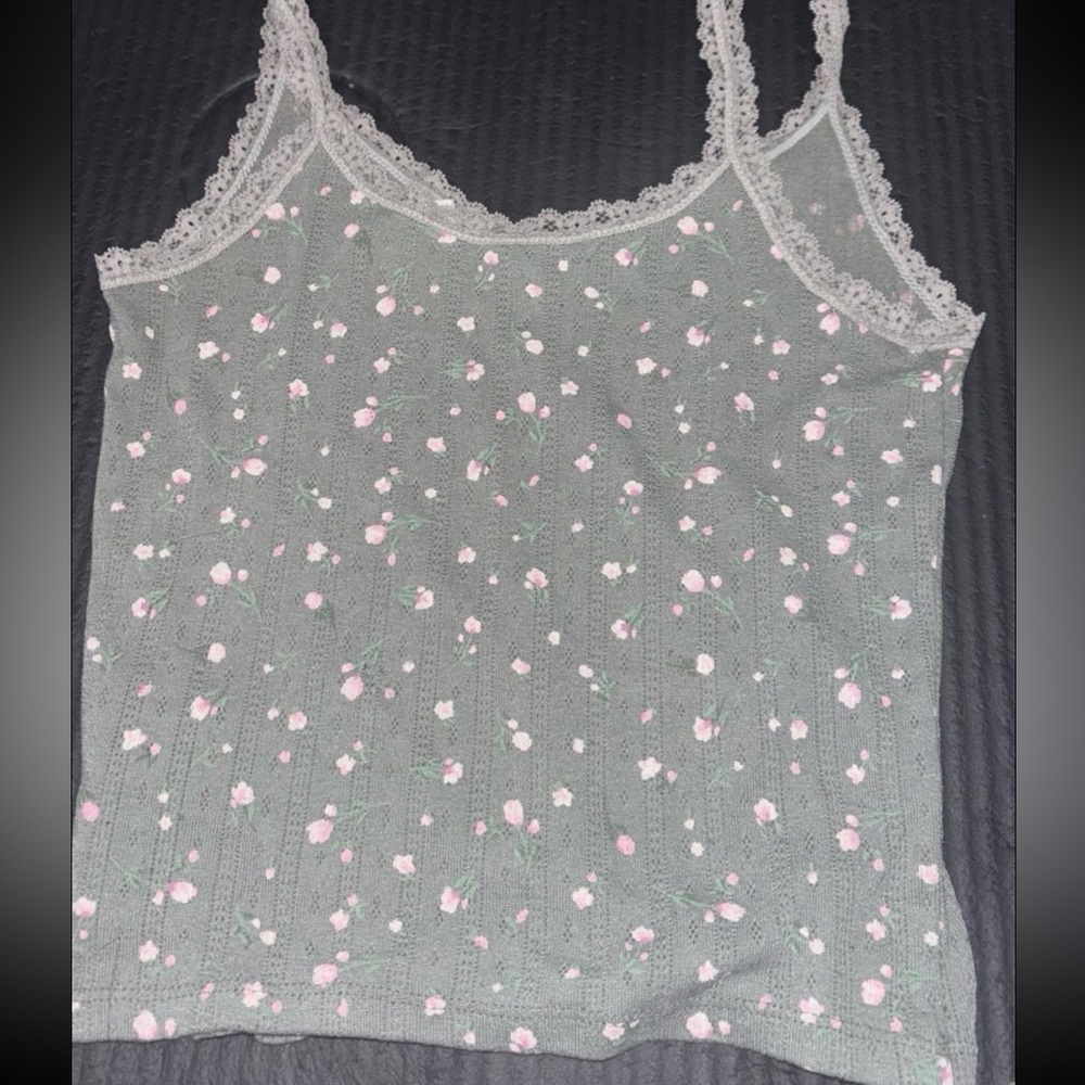 Women’s lace trim top - Picture 4 of 5